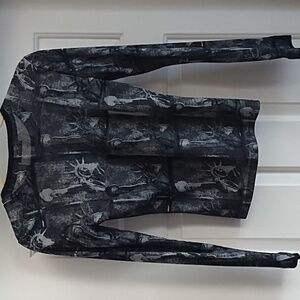 DKNY Black and Gray Graphic Tee